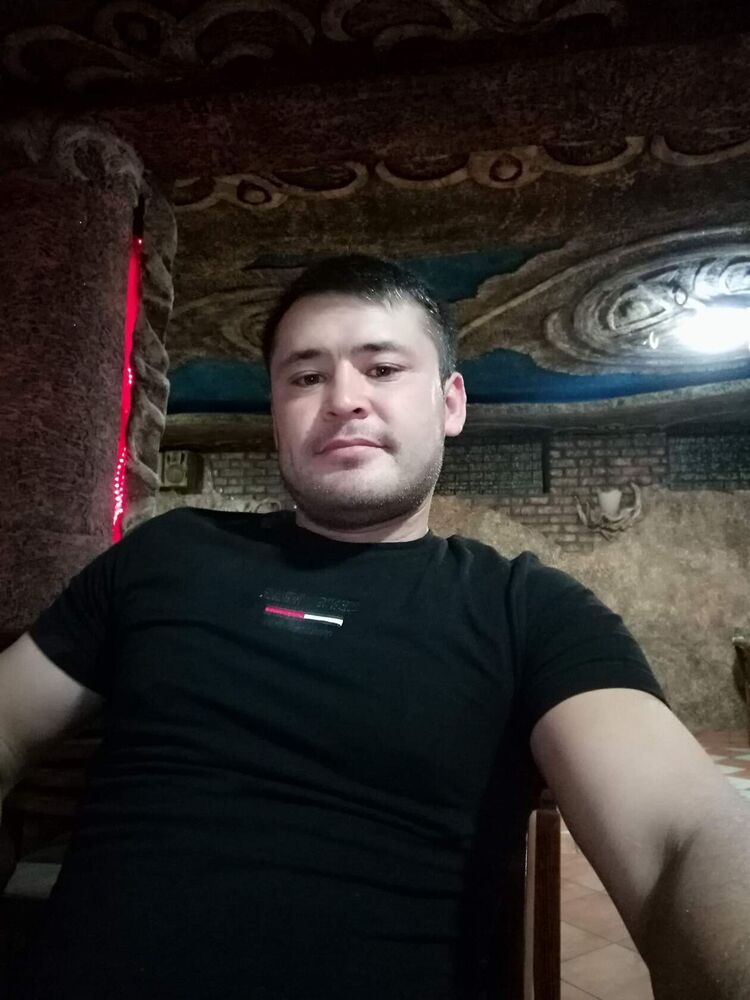  39054661  Elmurod, 37 ,    