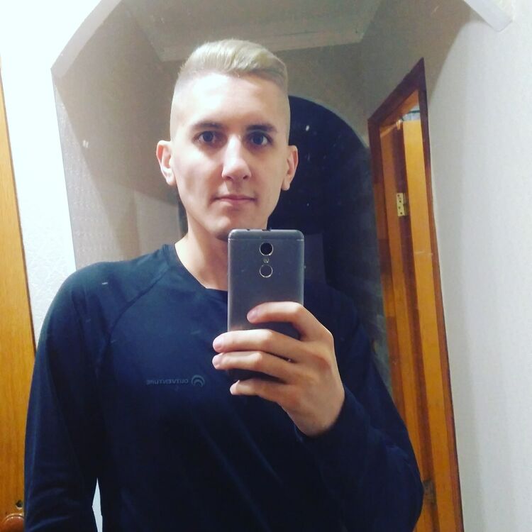  28497521  , 25 ,    