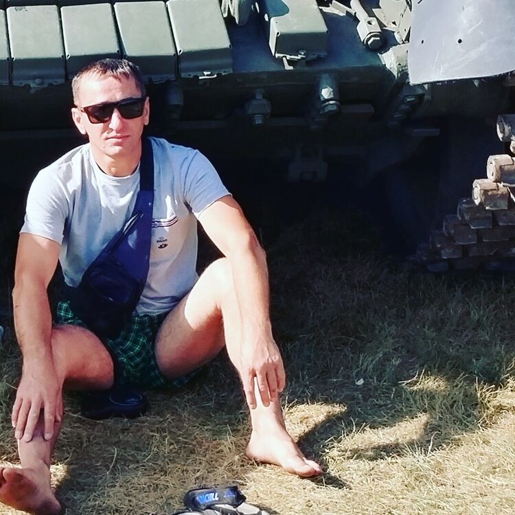  42904531  , 47 ,    