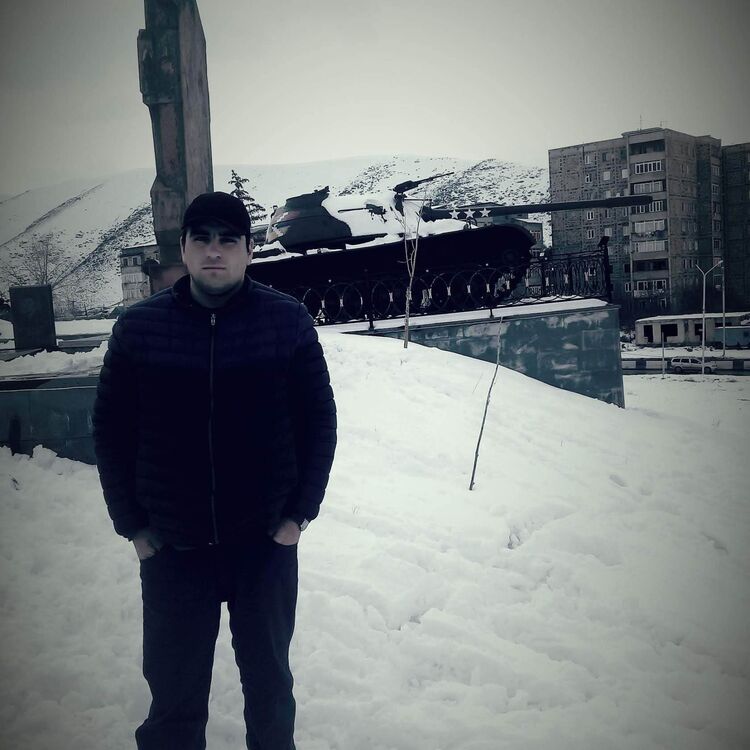  46247991  Manvel, 29 ,     