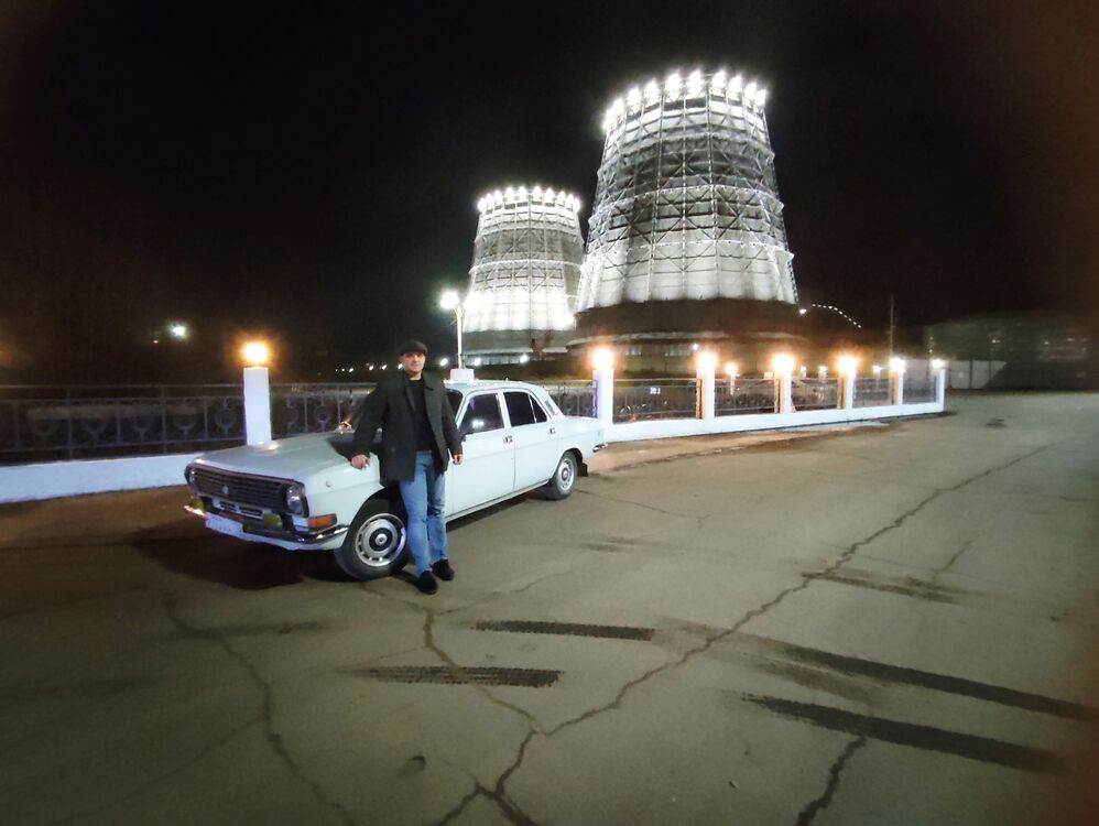  33709501  Vladimir, 30 ,    -