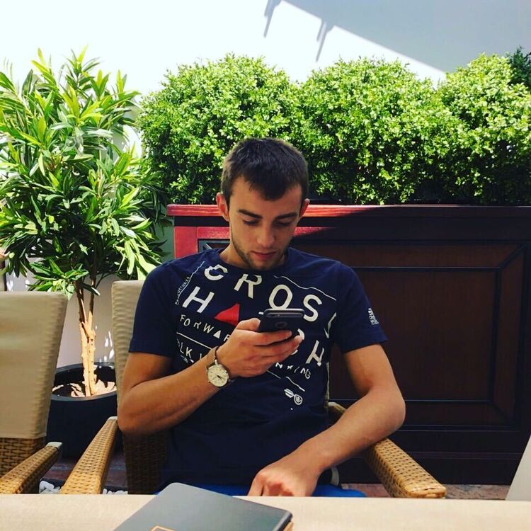  ,   Ivan, 31 ,   ,   