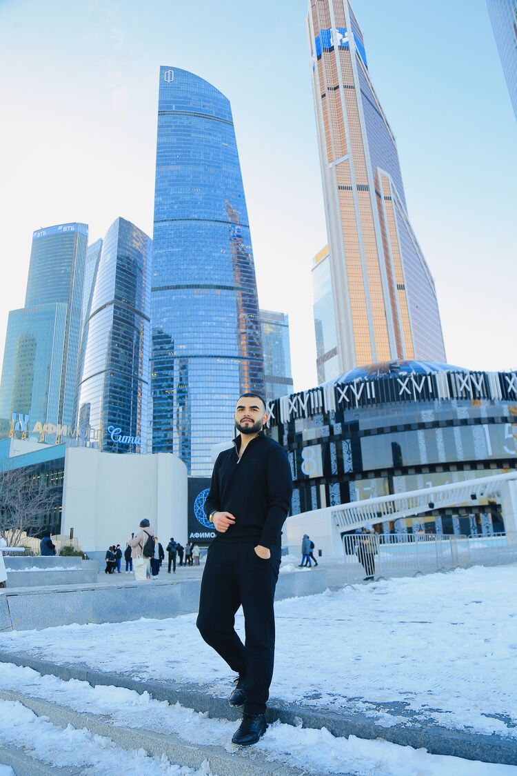  50057301  Masih, 25 ,    