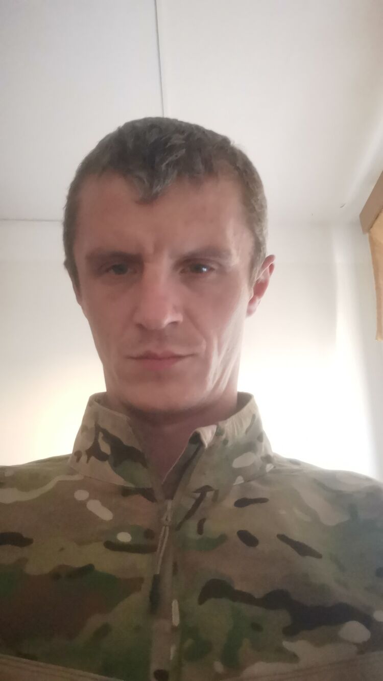  48792731  , 42 ,    