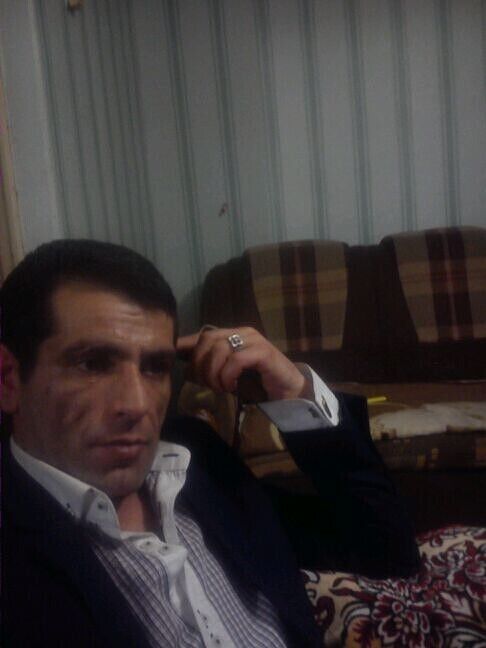  34604641  Artur, 45 ,    