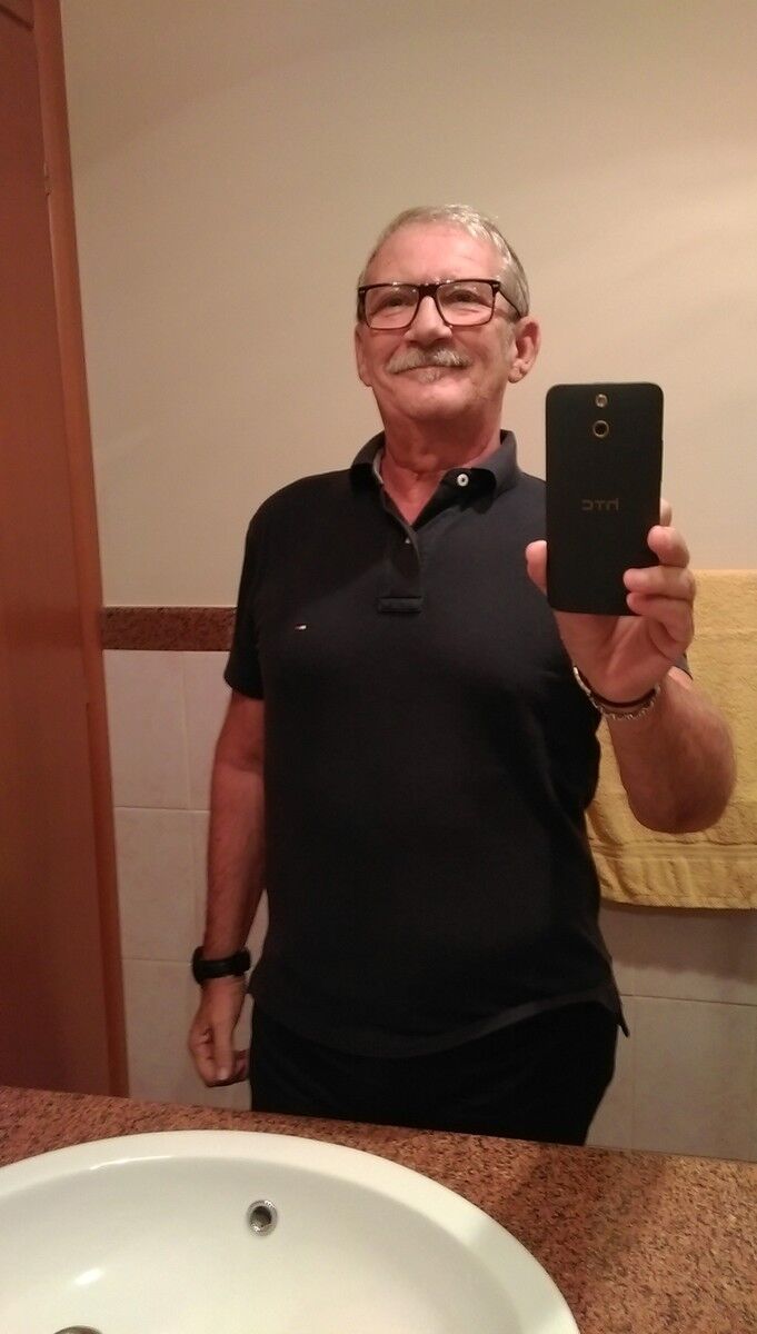  ,   Luca, 59 ,   ,   , c 