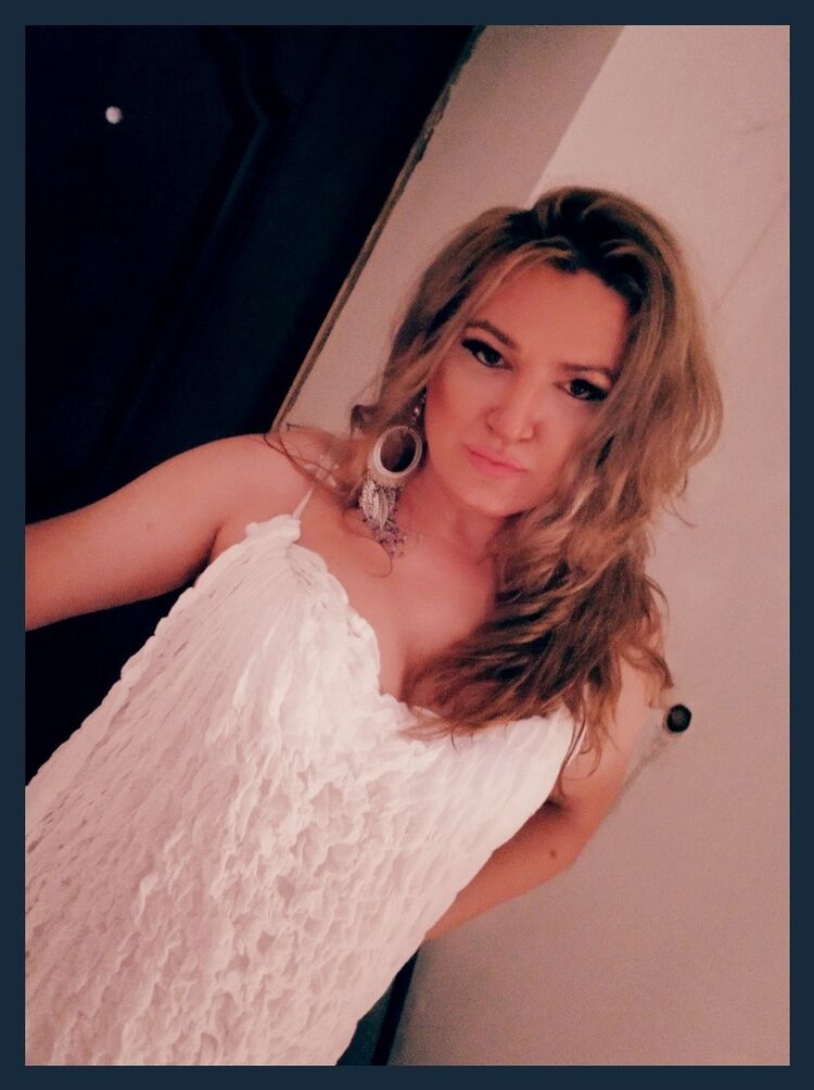 ,   Evelina, 41 ,   ,   , c 