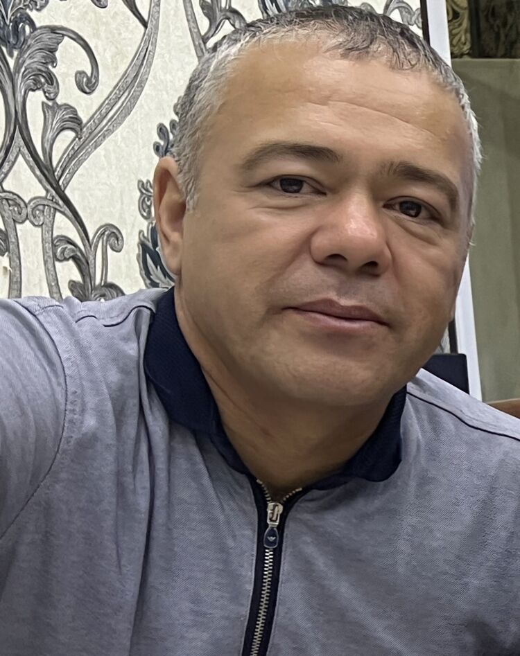  43783981  , 51 ,    