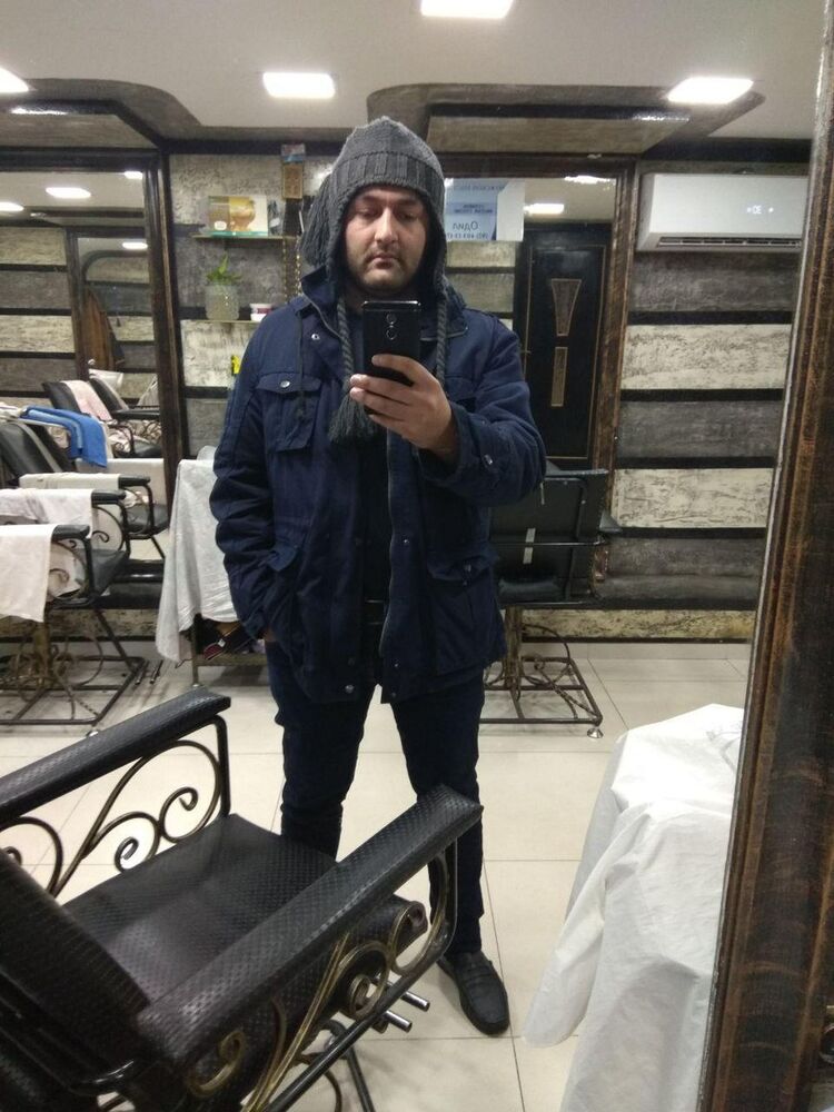  ,   Djekk, 32 ,  
