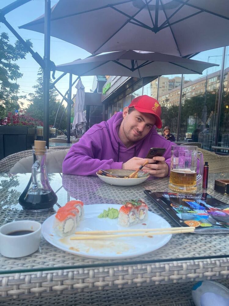 ���� 44138441 ����� Dmitriy, 25 ���, ���� ���������� � ������