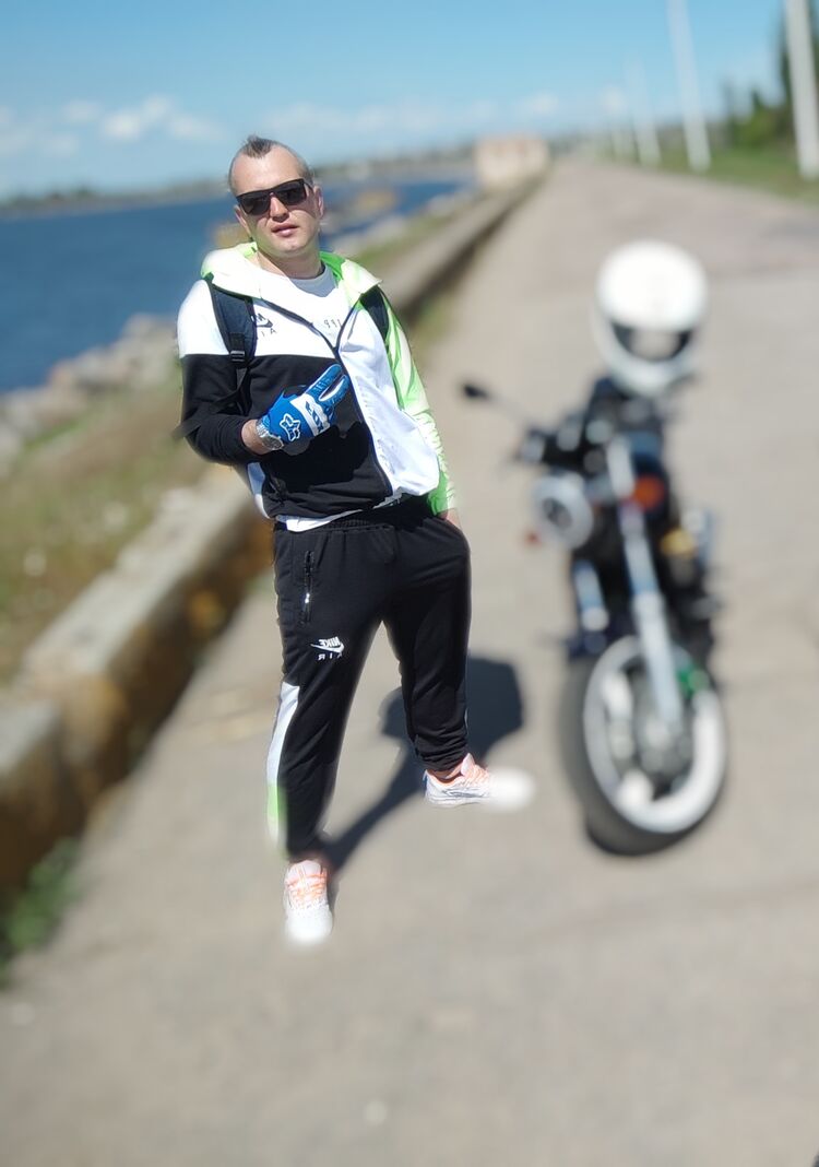  22913981  Vofka, 34 ,    