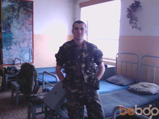 ,   Artur, 37 ,   