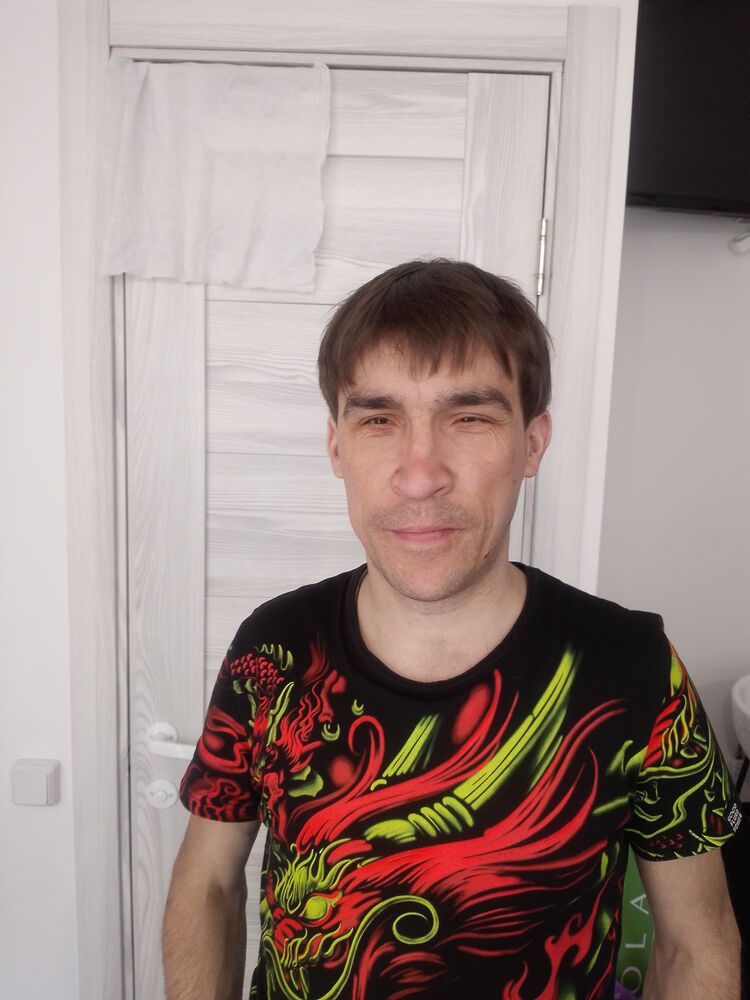  51813601  , 37 ,     