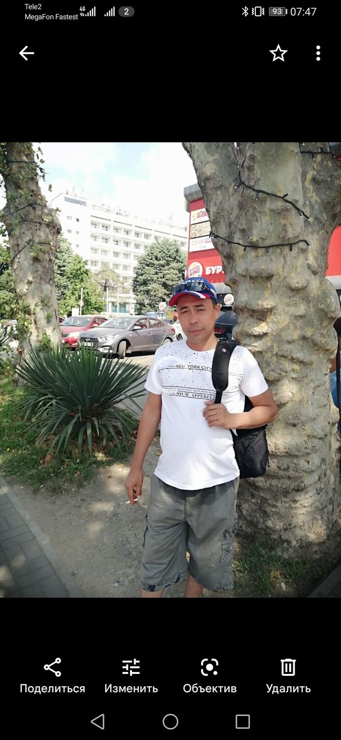  54282961  Artur, 47 ,    