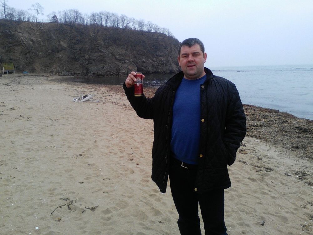  15355071  Igor, 42 ,    