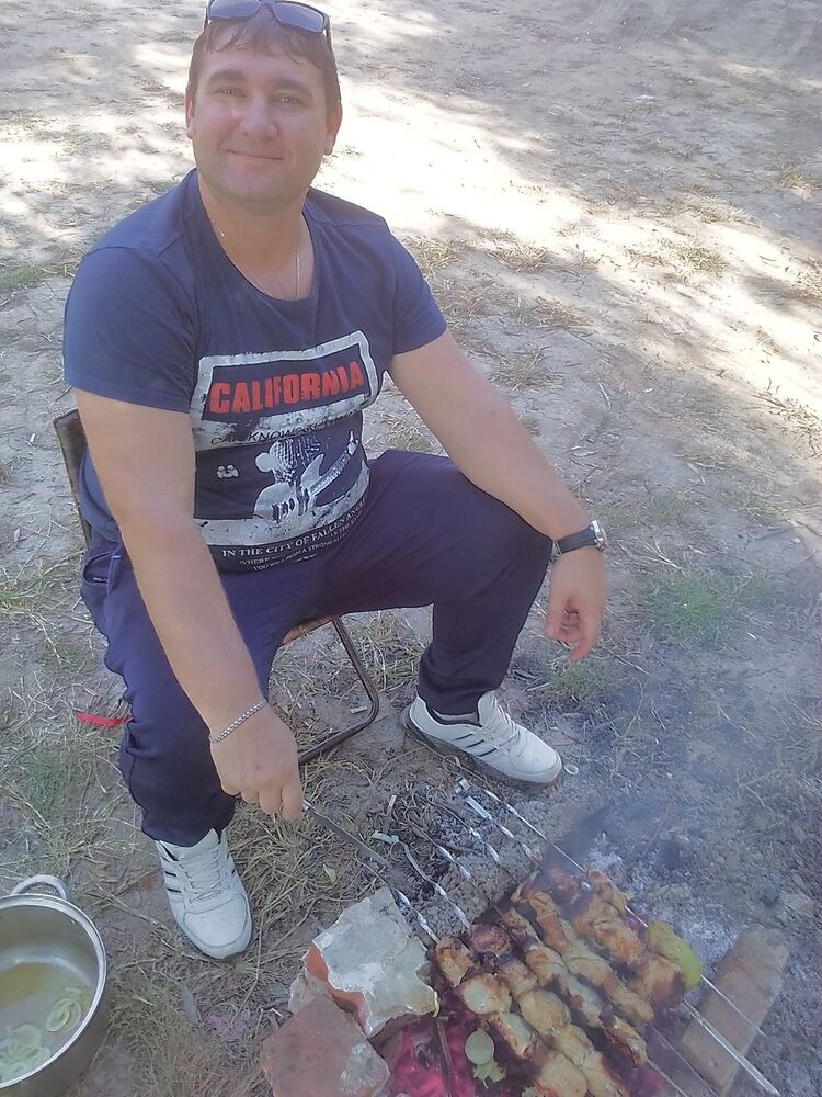  ,   Sergei, 43 ,   