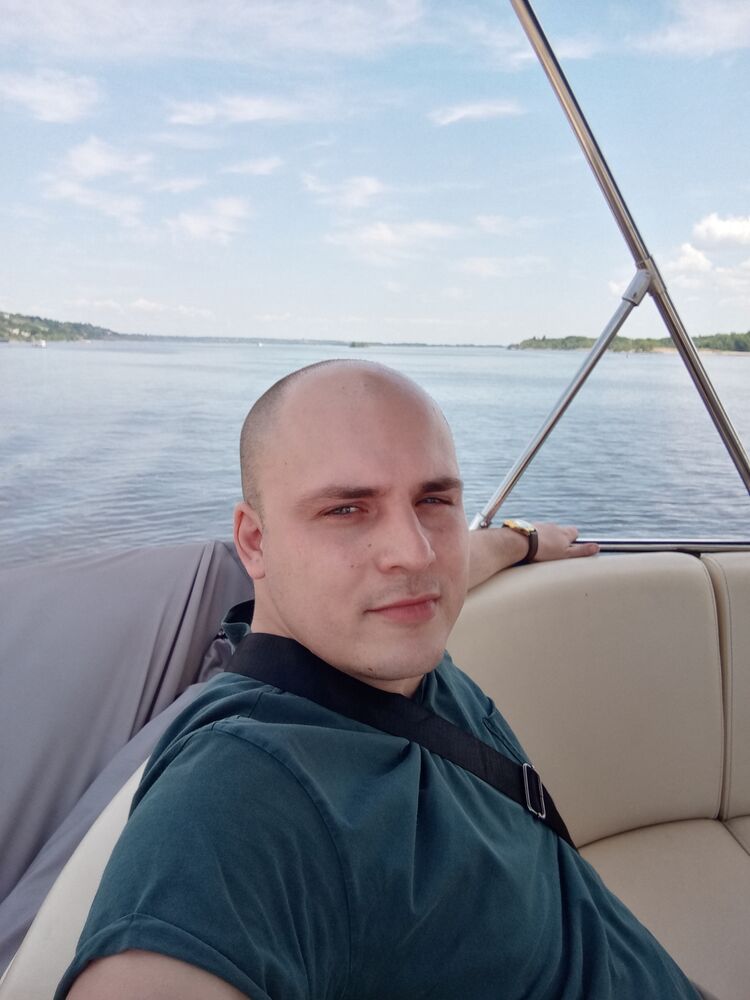  42578541  , 32 ,    
