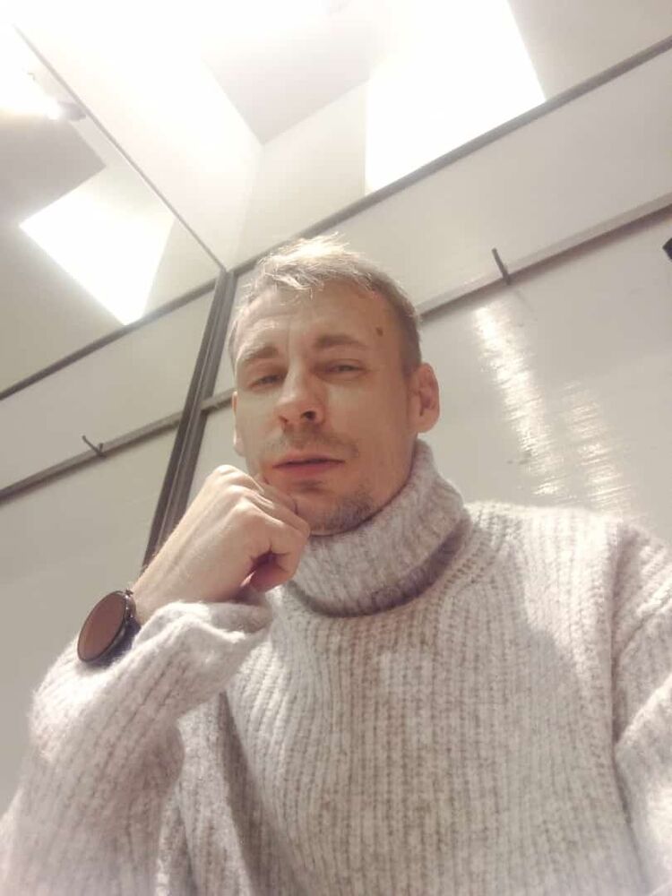  ,   Igor, 38 ,   ,   , c 