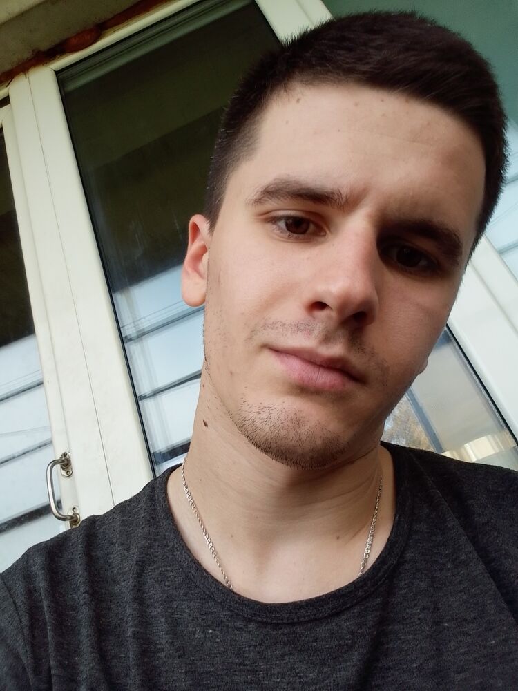  38317711  , 23 ,    