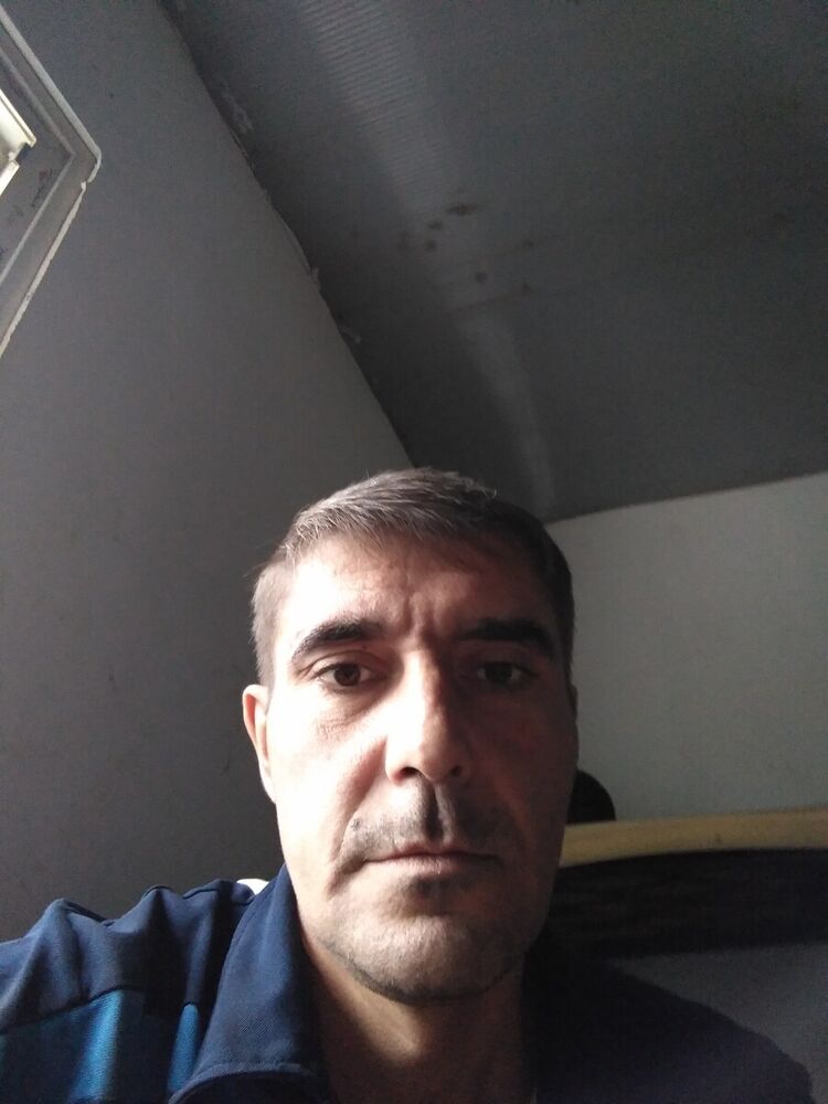  21042411  , 45 ,    