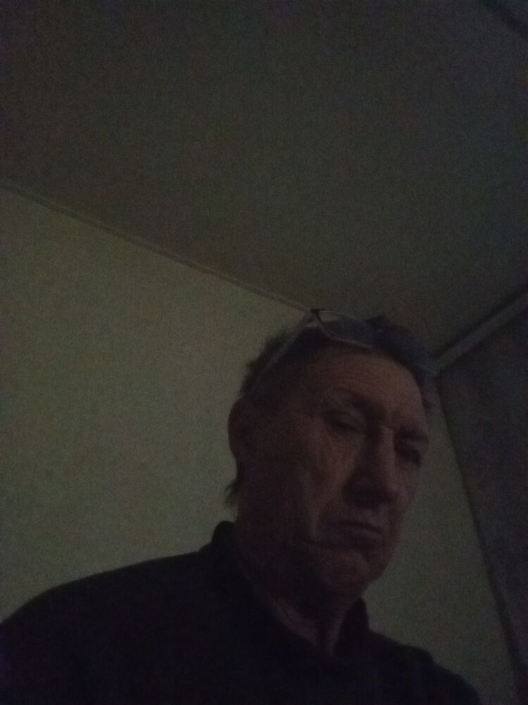  39369291  Alexander, 59 ,    