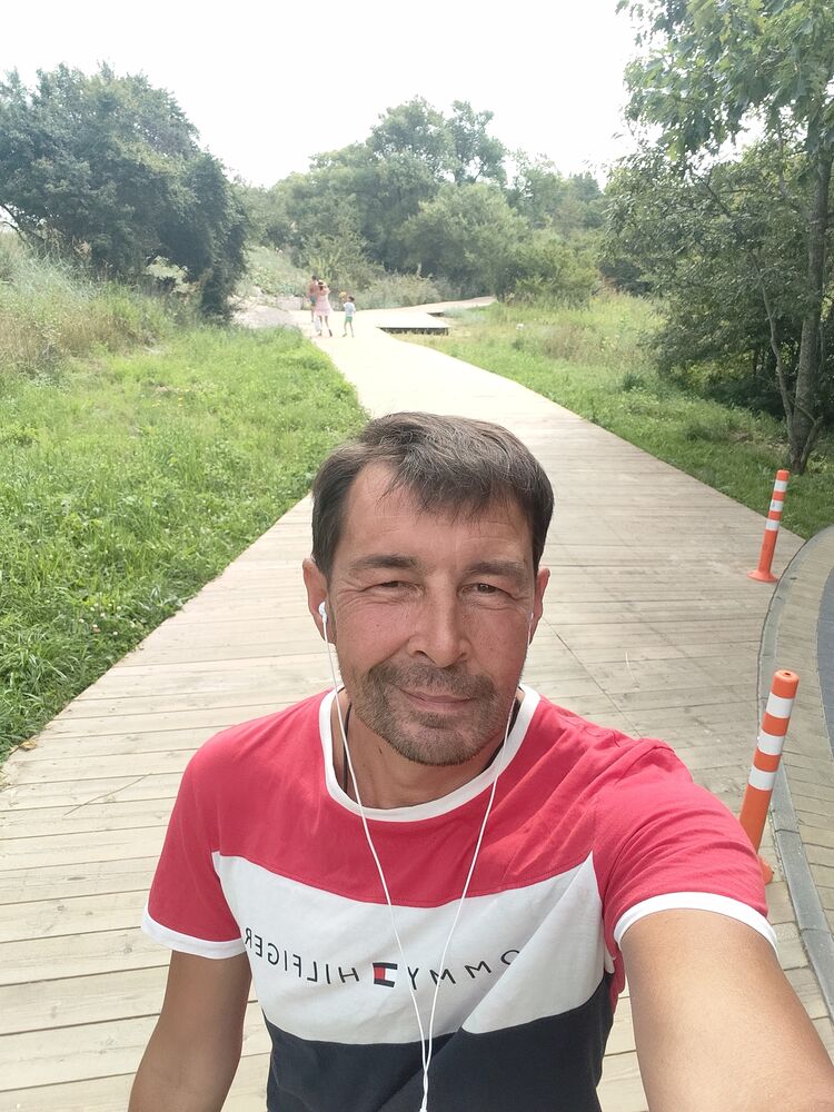  44887991  , 46 ,    