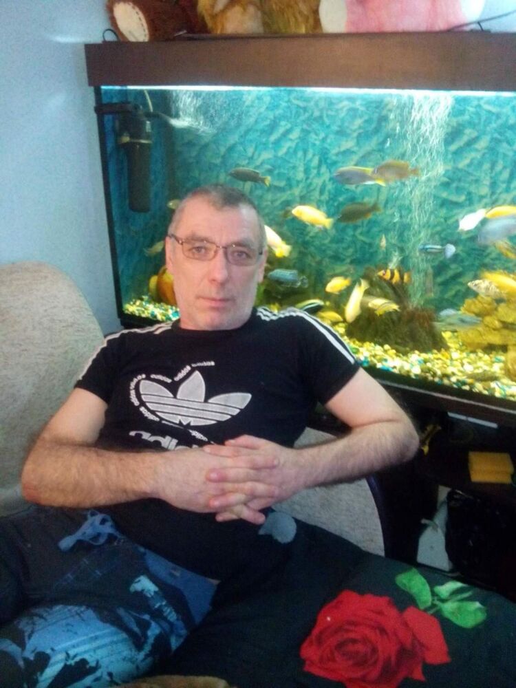  ,   Oleg, 60 ,   