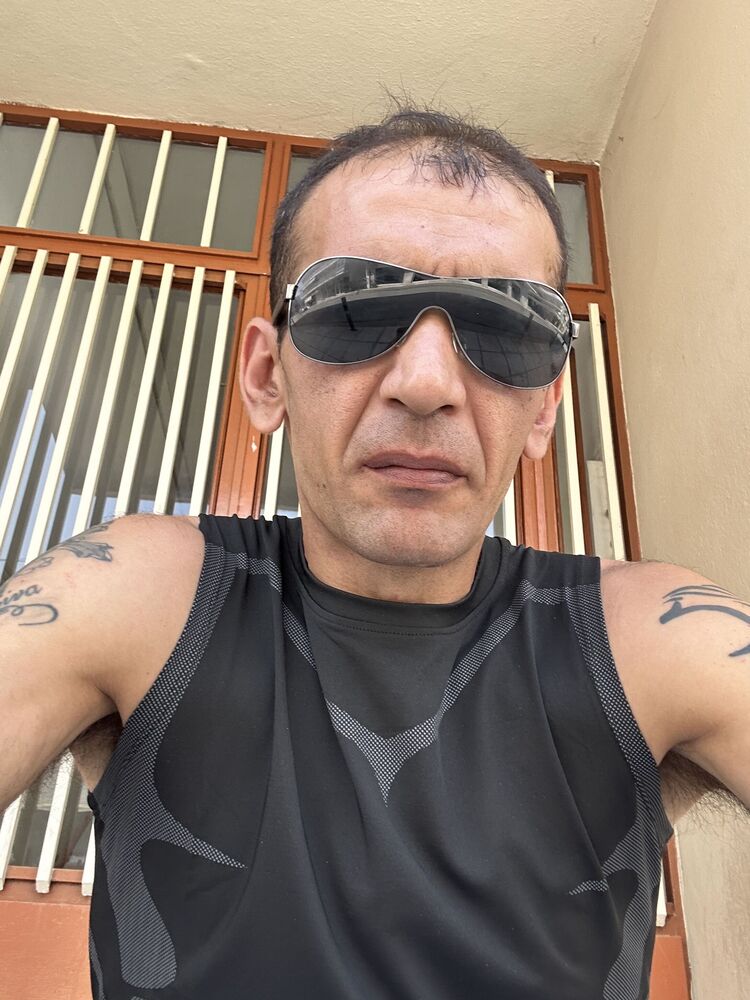  Nicosia,   Theodoros, 40 ,     , c , 