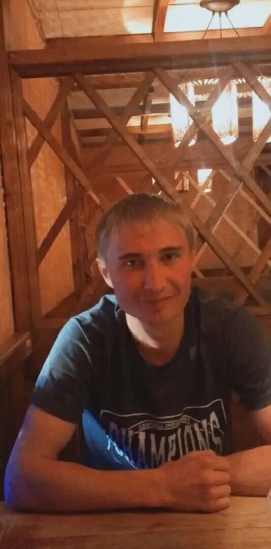  34281551  Ruslan, 38 ,    