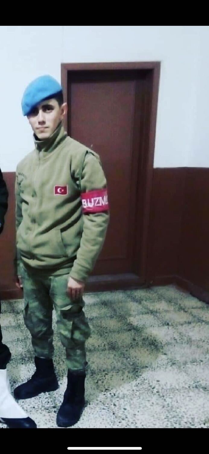  37879051  Abdullah, 27 ,    Alanya