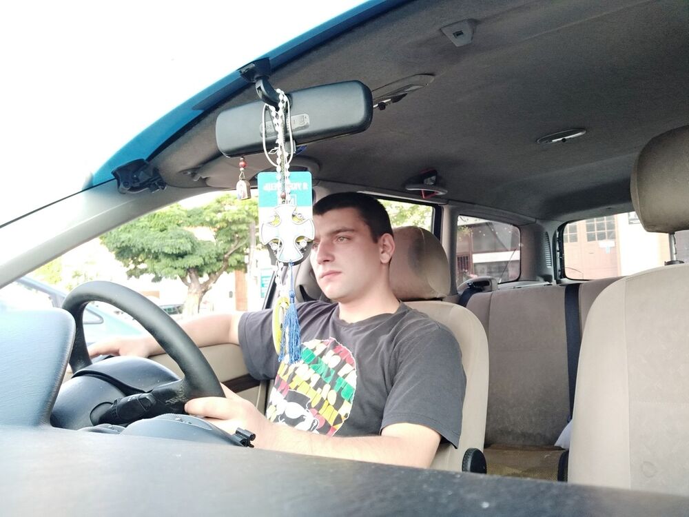  ,   Leshko, 36 ,   ,   , c , 