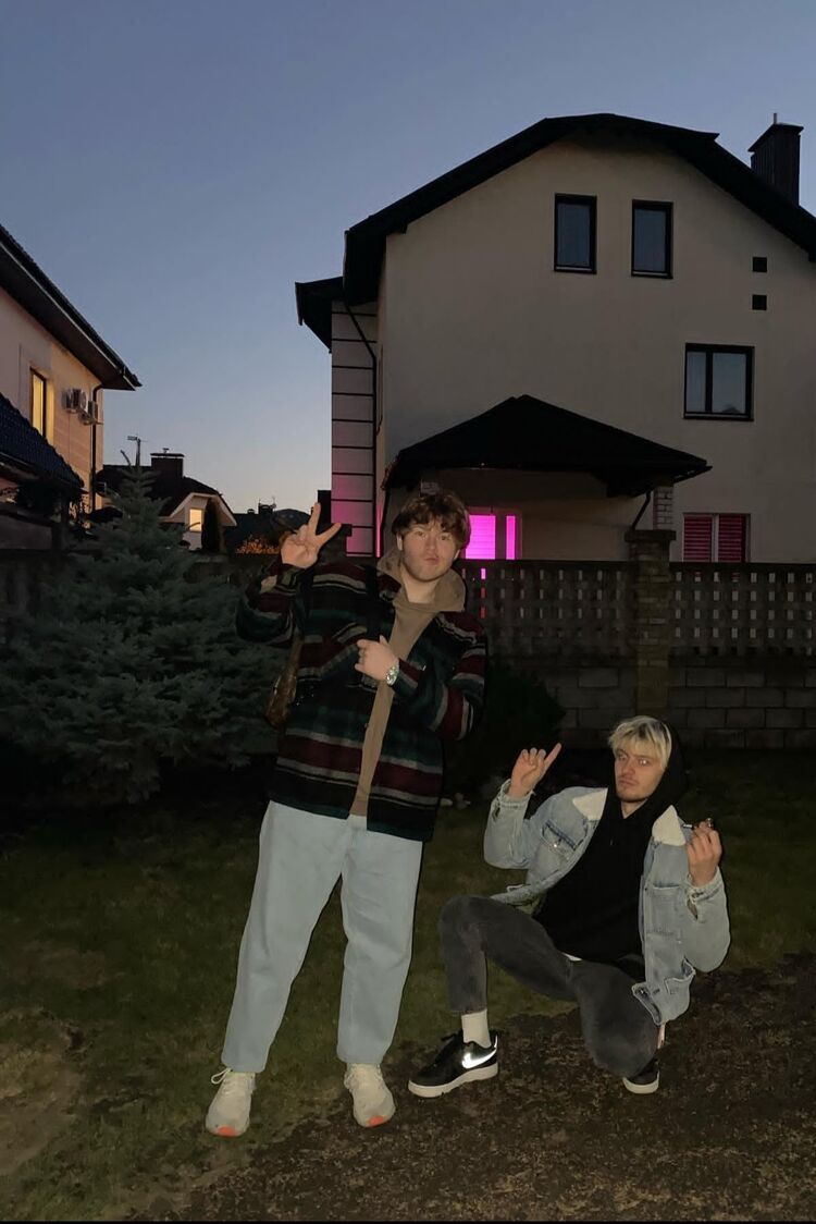  ,   , 24 ,  