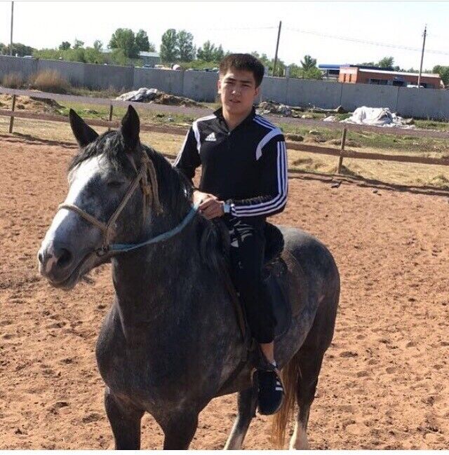  20586411  Magzhan, 37 ,    