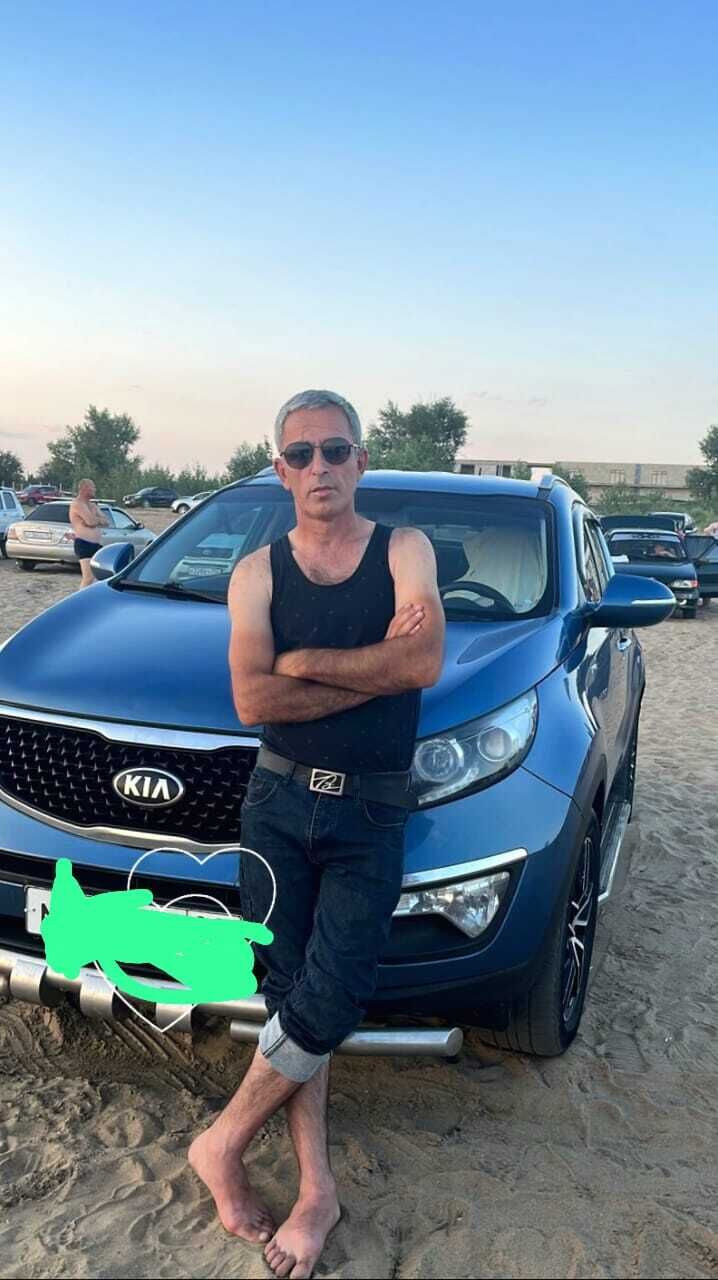  39052321  , 43 ,    --