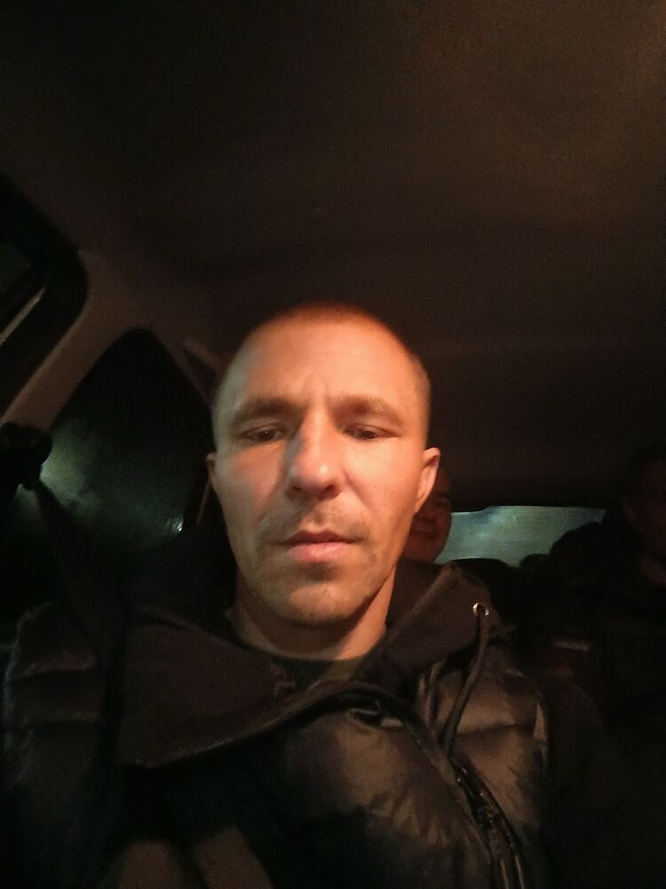  47641761  , 37 ,    