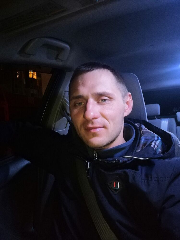 ���� 18560131 ������� Kroll, 41 ���, ���� ���������� � ������������