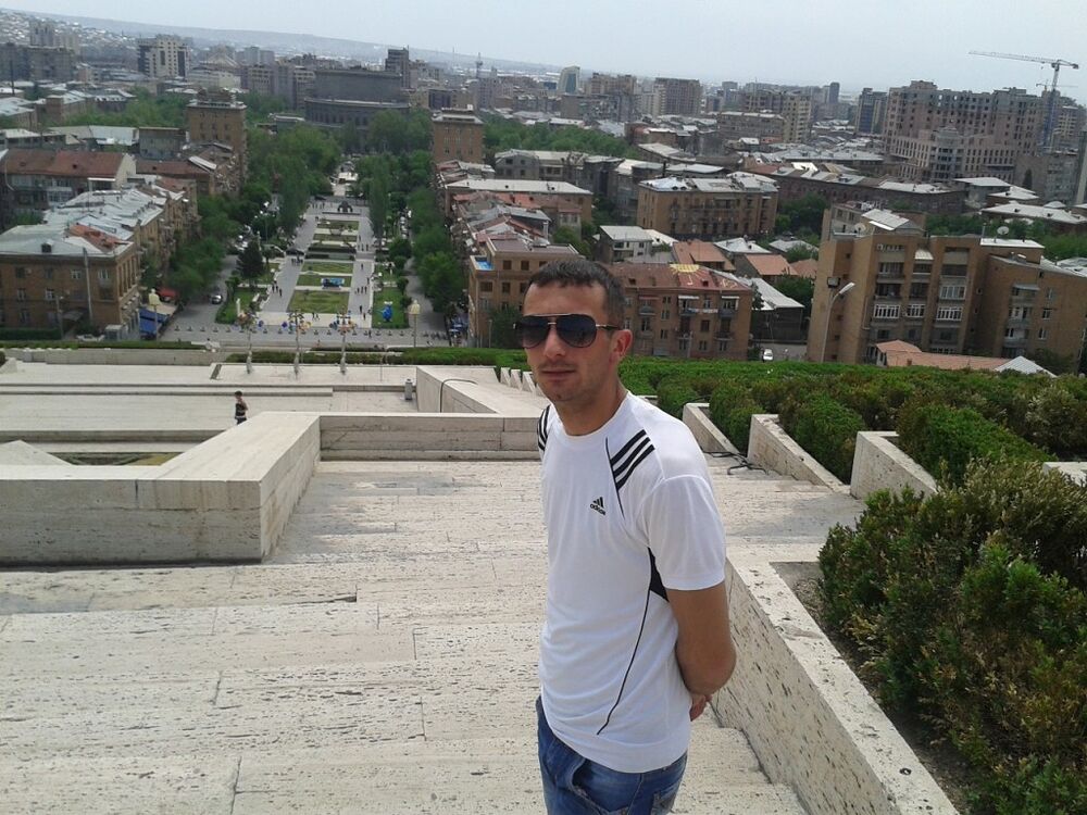  ,   ARMAN, 35 ,   ,   , c , 