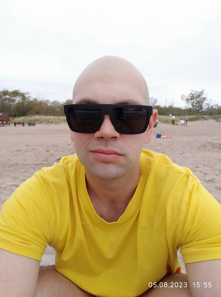  ,   Vlad, 30 ,   ,   