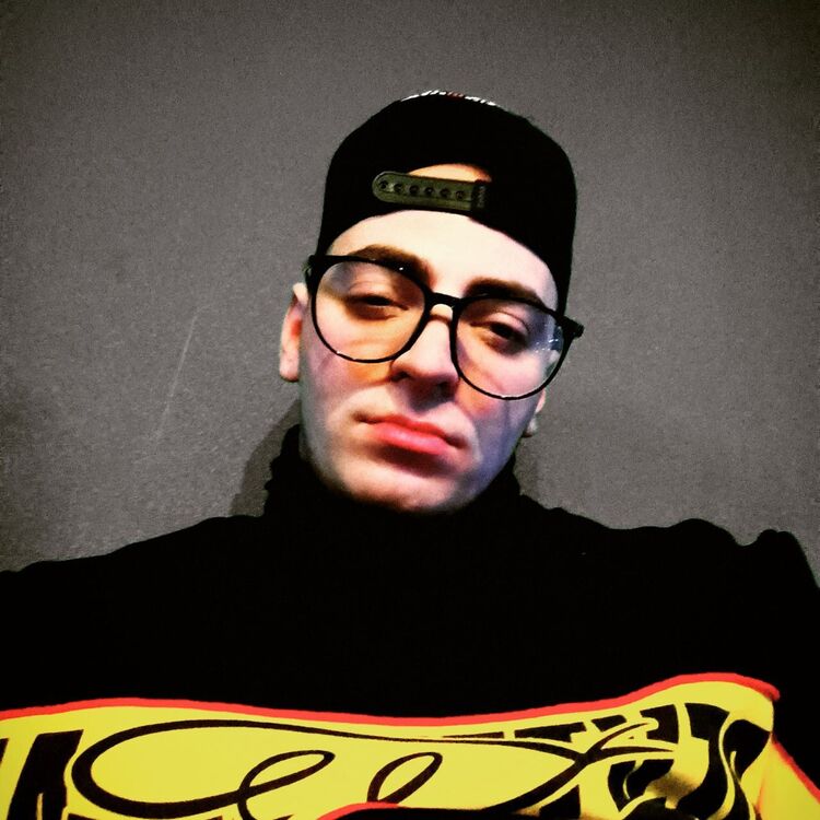 ���� 25147751 ������� �����, 33 ����, ���� ���������� � ��������