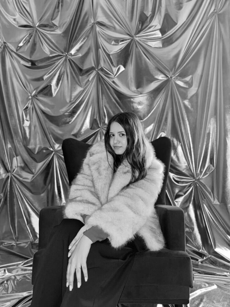 ���� 55539671 ������� �������, 18 ���, ���� ���������� � �����������