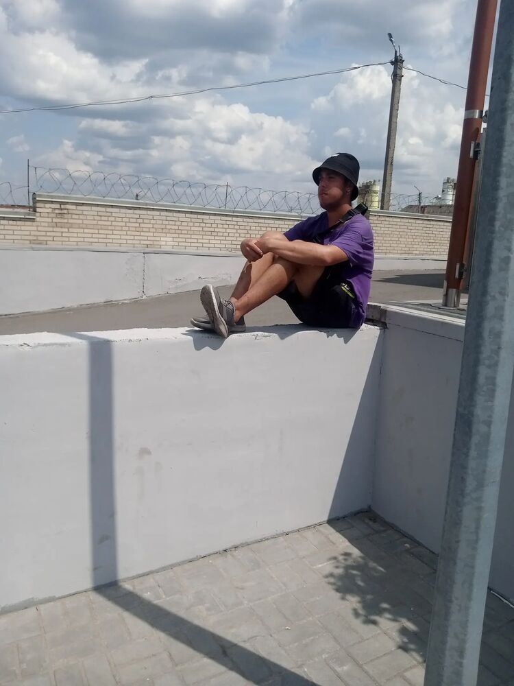  42714601  , 23 ,    