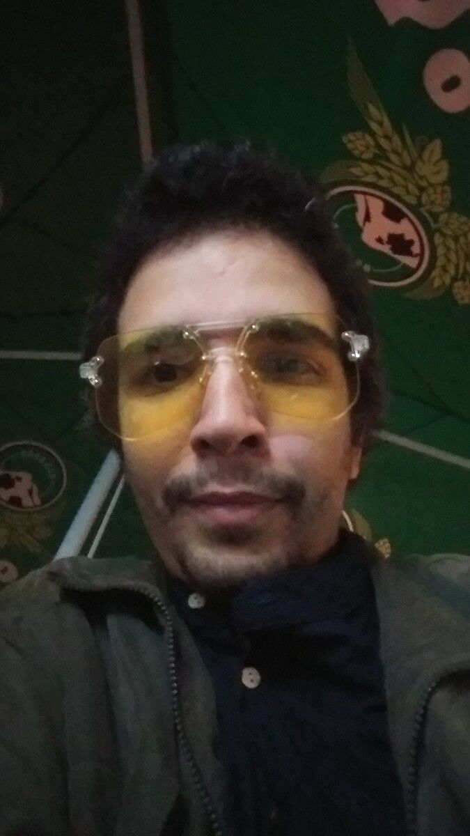 ,   Nikoloz, 28 ,   ,   , c 