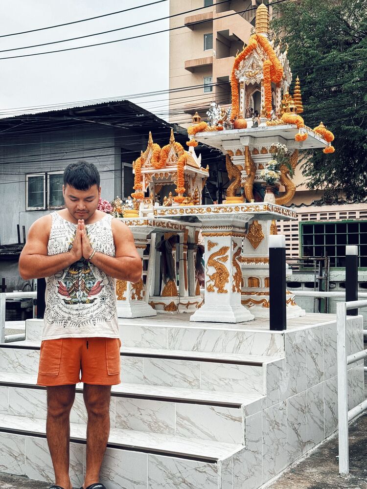  ,   El Macho, 32 ,   ,   , c , 