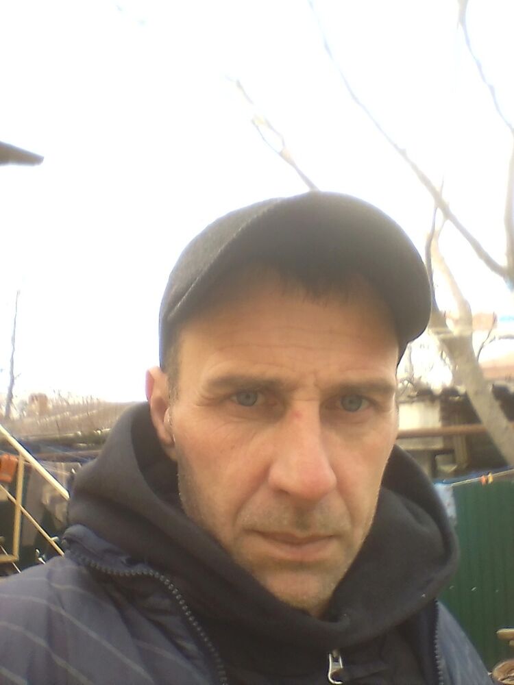  18646231  Sasha, 44 ,    