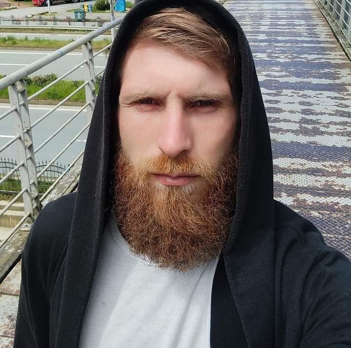  37639021  Vadim, 30 ,    