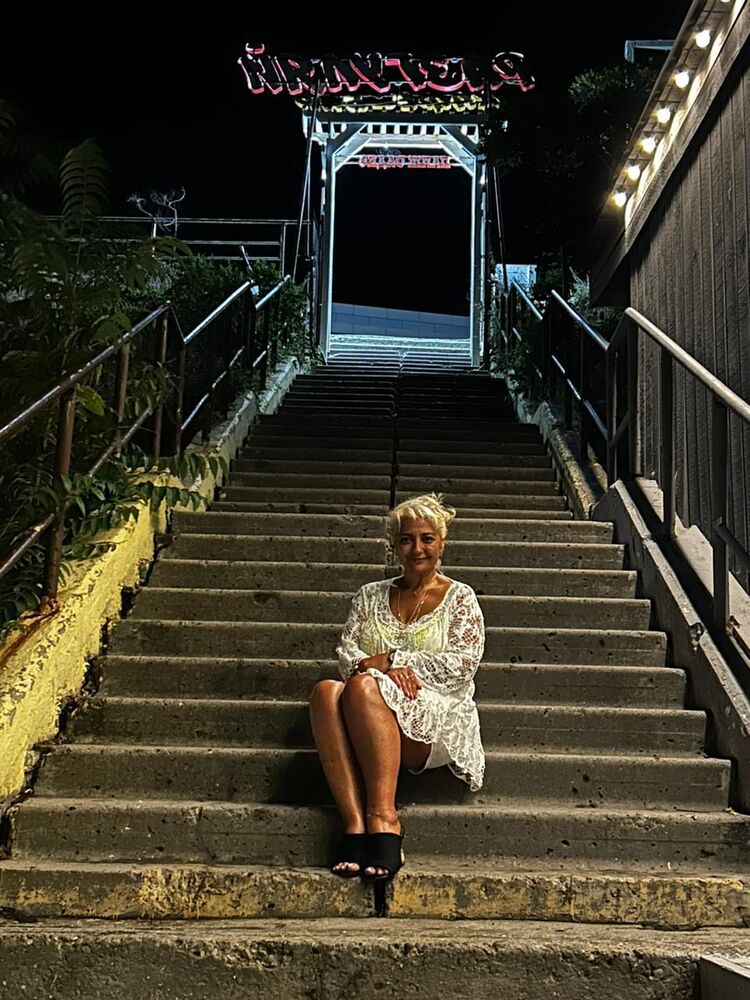  45750231  AlekSandra, 51 ,    