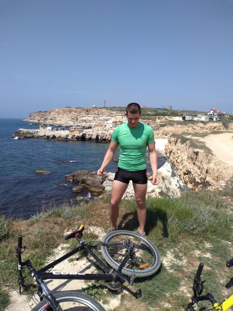  ,   Ivan, 32 ,   ,   , c 