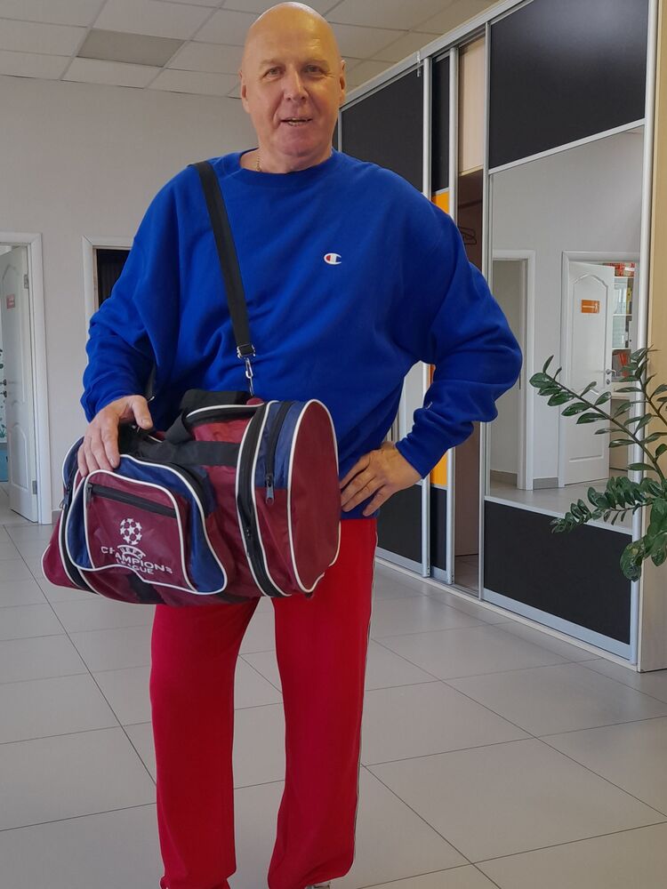  53225961  Vyacheslav, 49 ,    