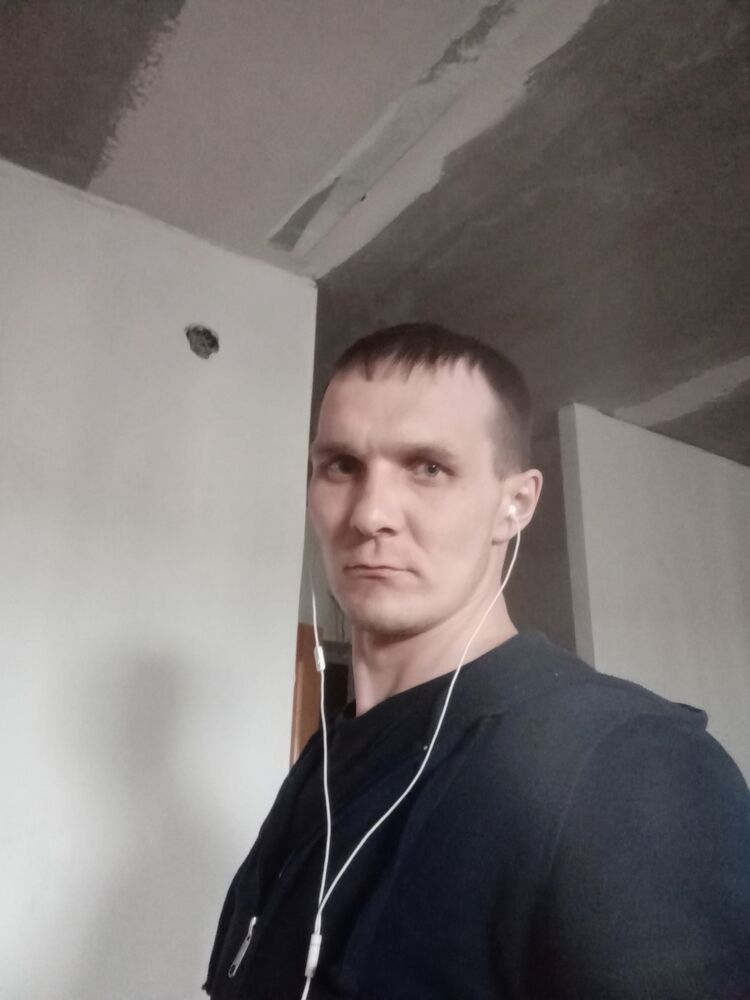 22609701  , 37 ,    