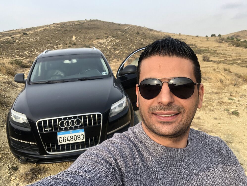  ,   Tarek, 40 ,   ,   